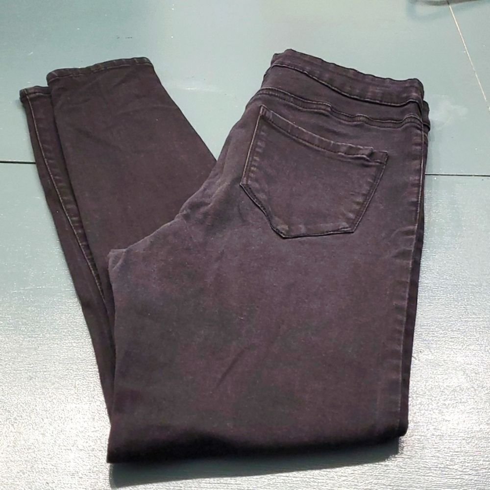 Denim Co. Black jeans. USA 10.‎ GOOD USED CONDITION.